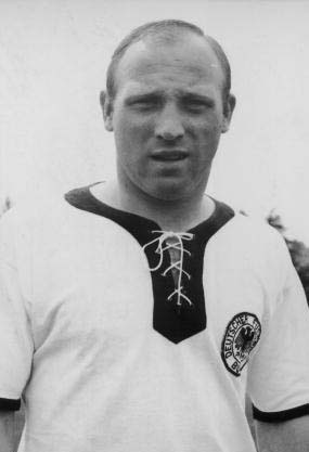 	Uwe Seeler 	